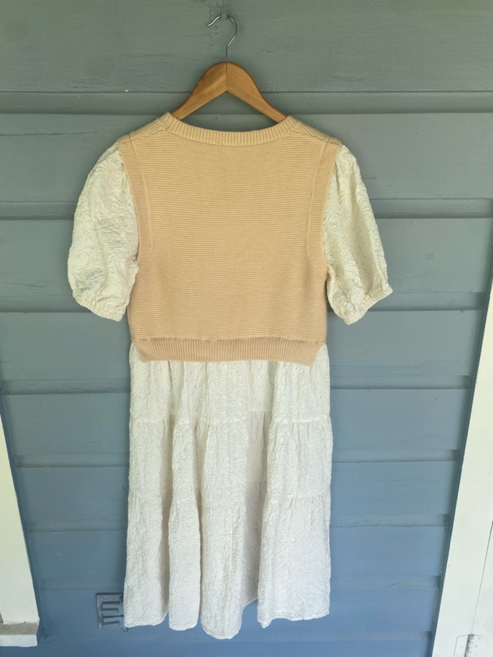 VOY Be Your Own Joy Camel Layered Midi Dress Medium - Picture 4 of 6